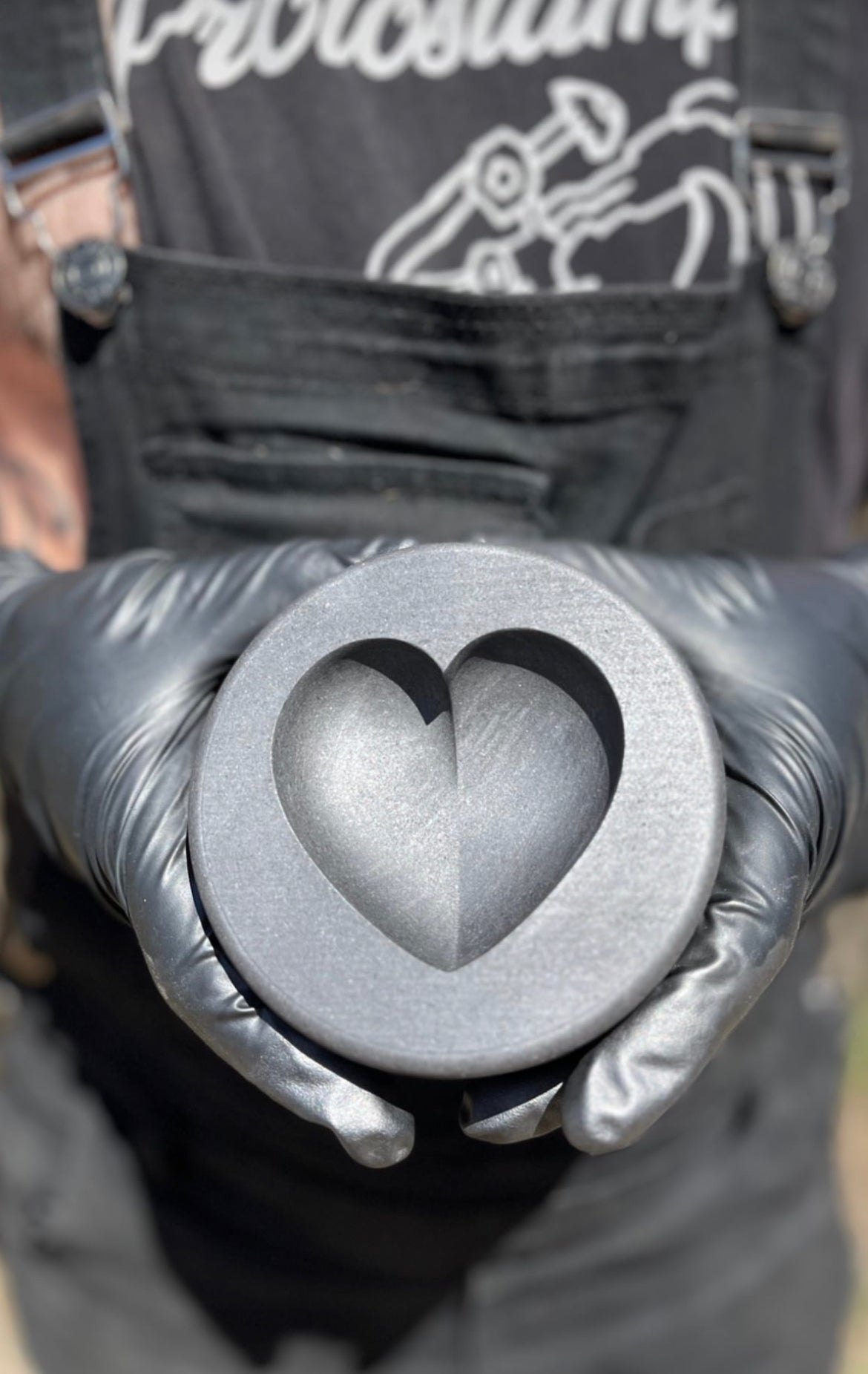 3in Graphite heart mold (Price Includes Shipping)
